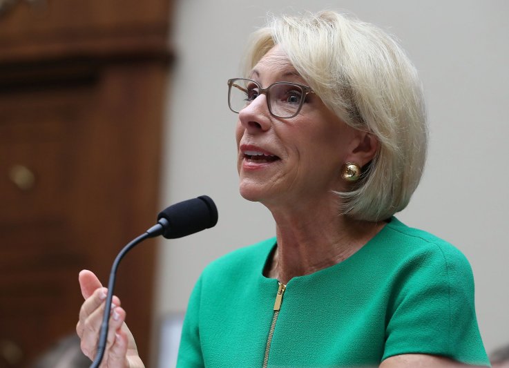 betsy devos betsy devos