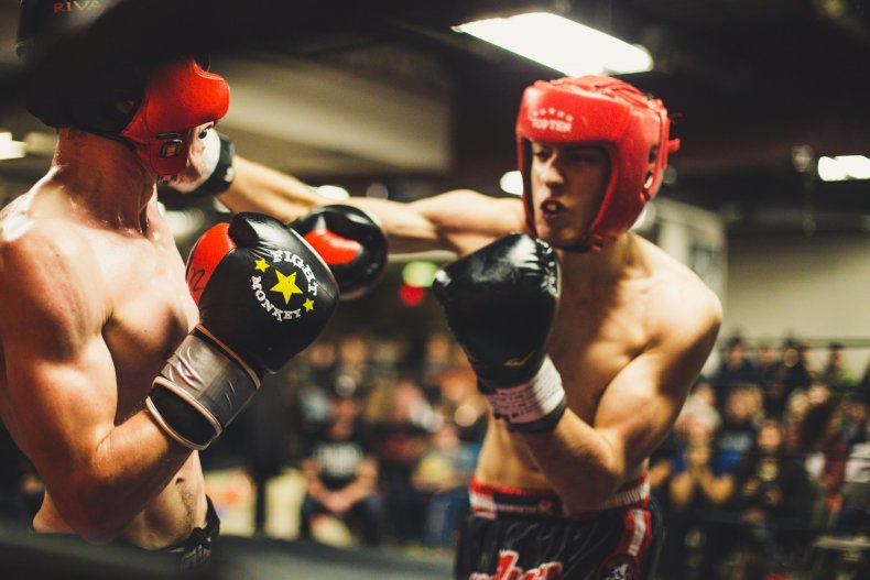 fighting-stock-unsplash