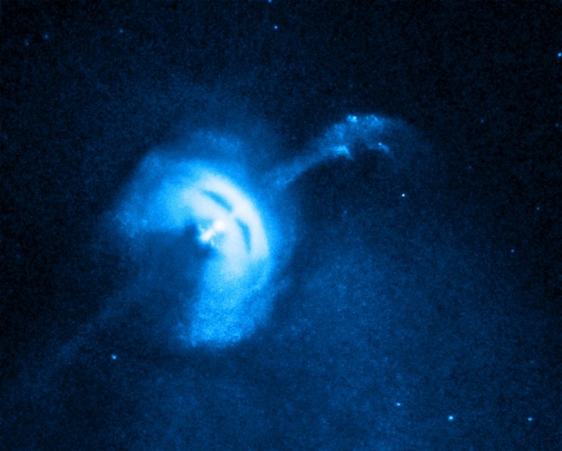 05_30_neutron_star_pulsar