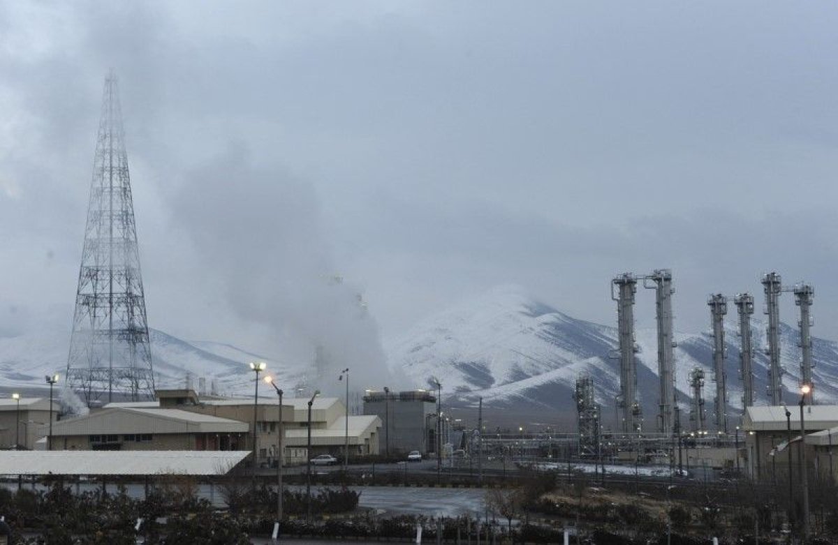 China and the European Union Pledge to Uphold Implementation of Iran