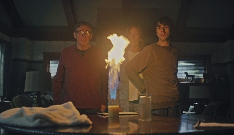 hereditary-toni-collette-gabriel-byrne-alex-wolff