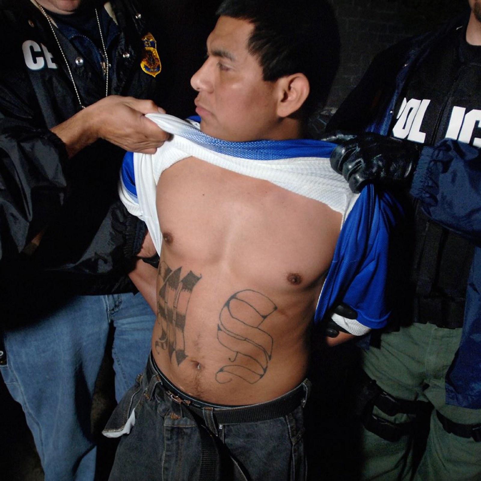 MS-13: How an FBI Informant Risked Death to Bring America's Most Brutal  Gang to Justice