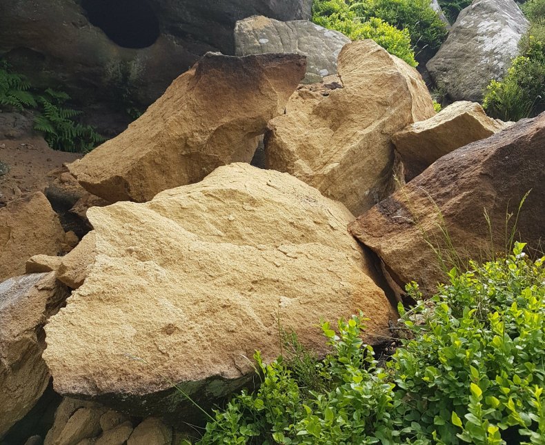 smashed rock cropped
