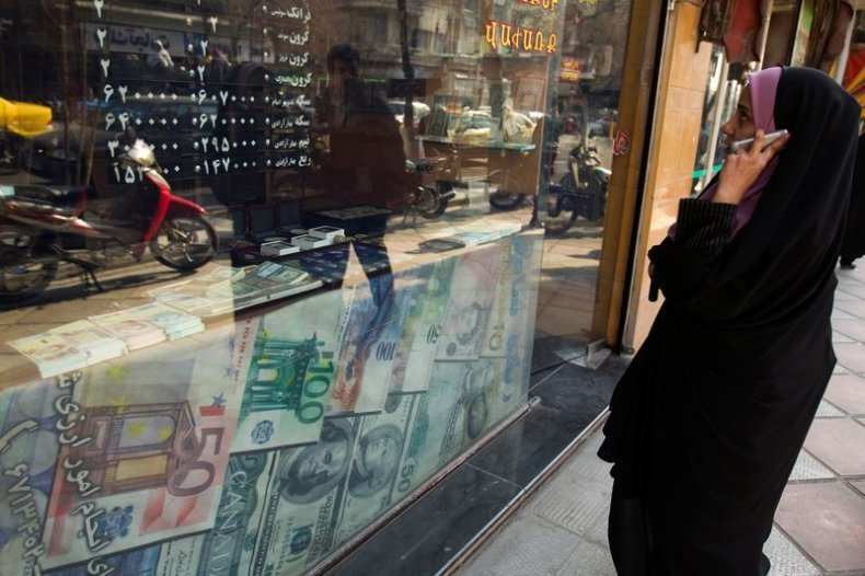 2018-06-25T154947Z_3_LYNXMPEE5O1A0_RTROPTP_3_IRAN-NUCLEAR-ECONOMY